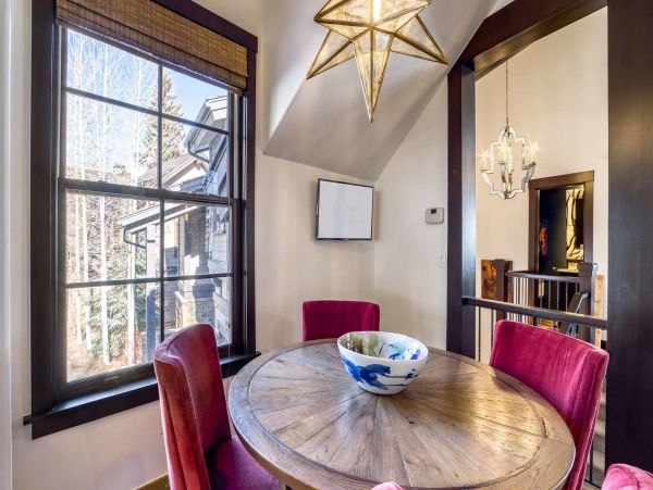 Beaver Creek Wonderful Home 6 Bedroom near the Ski Slopes