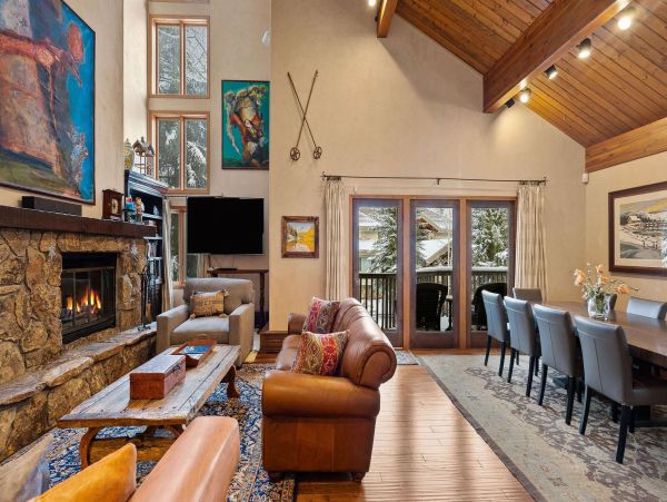 Ski In Ski Out Luxury 6 Bedroom Home in Beaver Creek