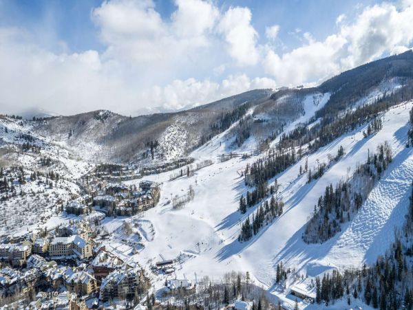 Ski In Ski Out Luxury 6 Bedroom Home in Beaver Creek