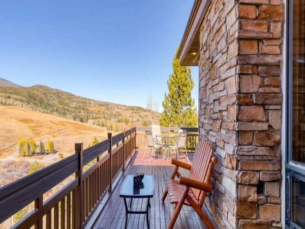 Silverthorne Mountain View Eight Bedroom Vacation Estate
