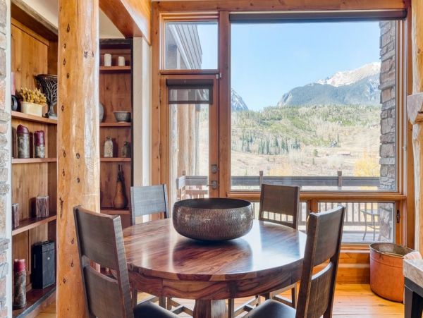 Silverthorne Mountain View Eight Bedroom Vacation Estate