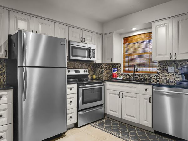Beautiful Siesta Key Vacation Condo Community Pool