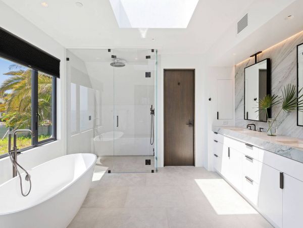 Modern Luxury Santa Barbara with Amazing Views