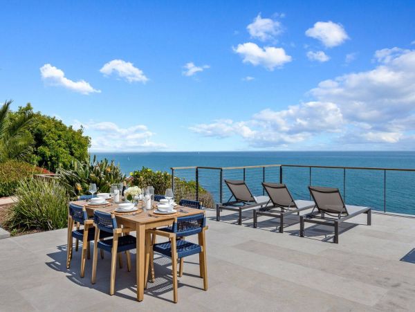 Modern Luxury Santa Barbara with Amazing Views