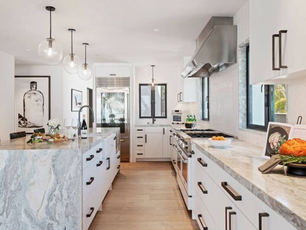 Modern Luxury Santa Barbara with Amazing Views