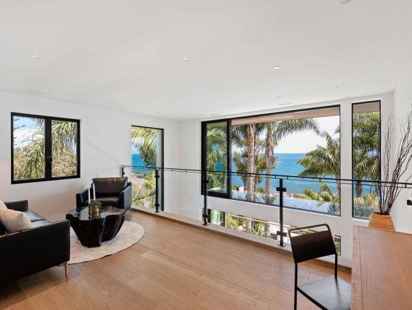 Modern Luxury Santa Barbara with Amazing Views