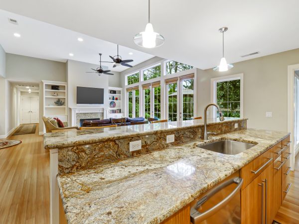 Beautiful Hilton Head Vacation Rental 5 Bedrooms & Pool