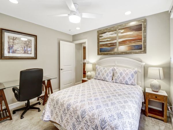 Beautiful Hilton Head Vacation Rental 5 Bedrooms & Pool