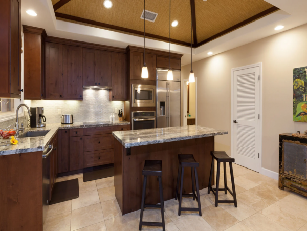 Waimea Vacation Rental with 3 Bedroom for groups up to 8