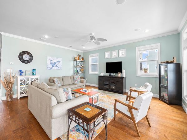 Beach-Front Cape San Blas Vacation Rental