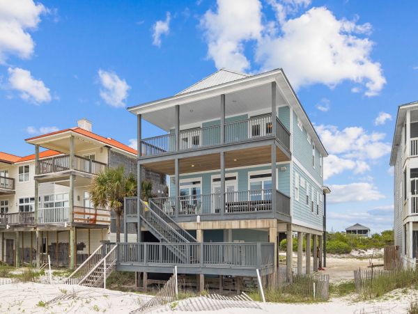 Beach-Front Cape San Blas Vacation Rental