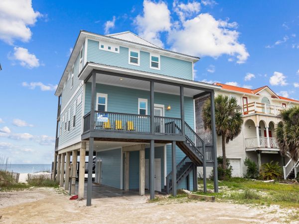 Beach-Front Cape San Blas Vacation Rental