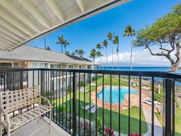 Cozy 1BD Condo Ocean Views from Napili Bay a Tropical Winter Retreat!