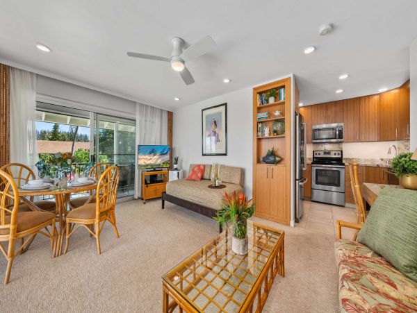 Cozy 1BD Condo Ocean Views from Napili Bay a Tropical Winter Retreat!