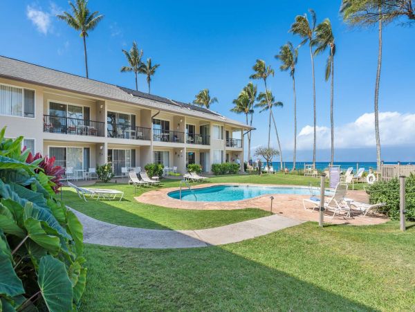 Cozy 1BD Condo Ocean Views from Napili Bay a Tropical Winter Retreat!
