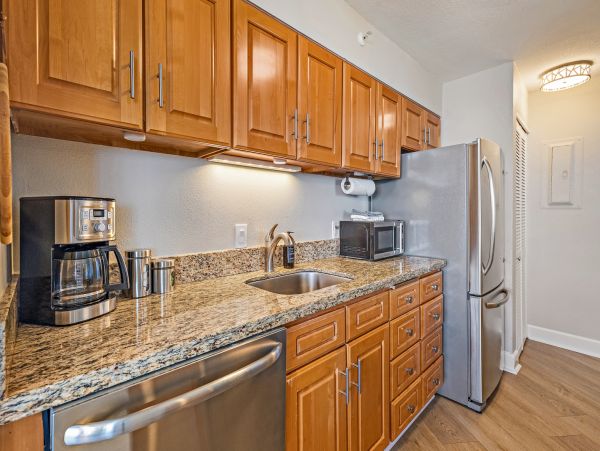 Oceanfront Kahana Vacation Condo Two Bedroom