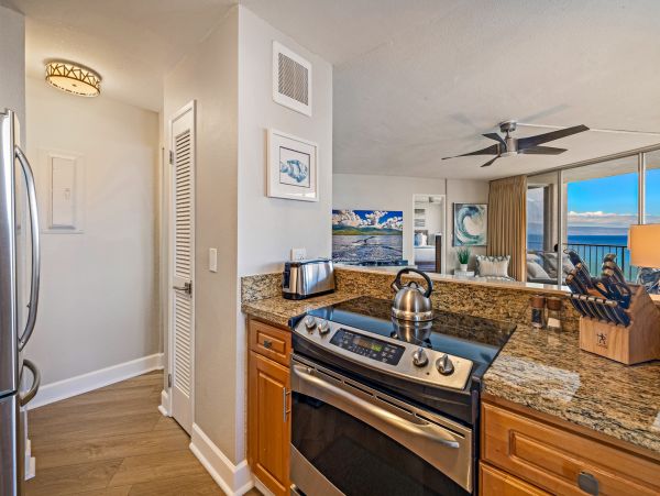 Oceanfront Kahana Vacation Condo Two Bedroom