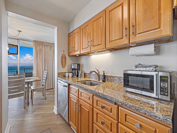 Oceanfront Kahana Vacation Condo Two Bedroom