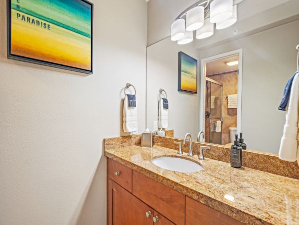 Oceanfront Kahana Vacation Condo Two Bedroom