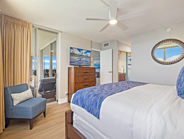 Oceanfront Kahana Vacation Condo Two Bedroom