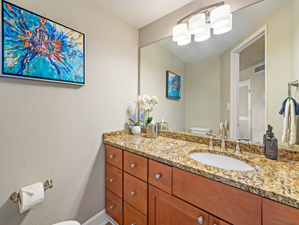 Oceanfront Kahana Vacation Condo Two Bedroom