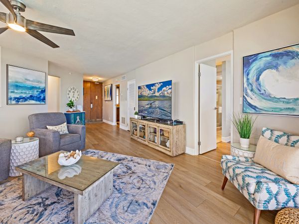 Oceanfront Kahana Vacation Condo Two Bedroom