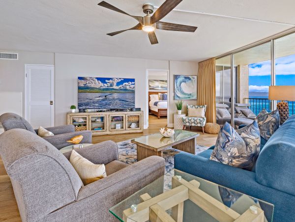 Oceanfront Kahana Vacation Condo Two Bedroom