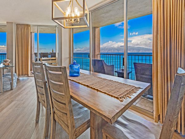 Oceanfront Kahana Vacation Condo Two Bedroom