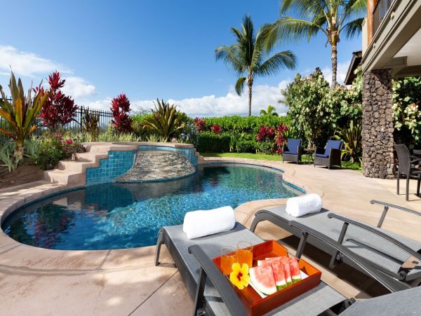 Four Bedroom Villa Pool & Club Access Big Island