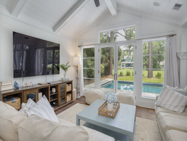 Luxury Four Bedroom Four bathroom Pool Home