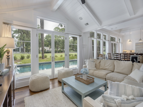 Luxury Four Bedroom Four bathroom Pool Home