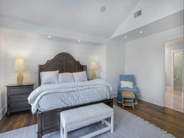 Luxury Four Bedroom Four bathroom Pool Home