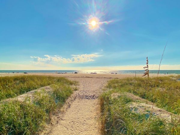 Beachfront Two Bedroom Vacation Rental in Treasure Island