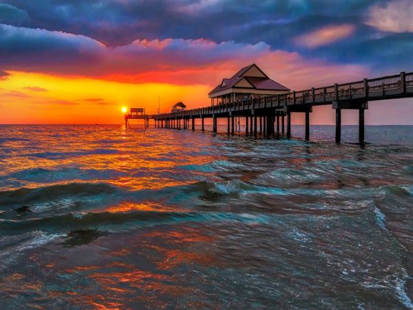 Clearwater Beach Bedroom Suite Short Walk to Beach