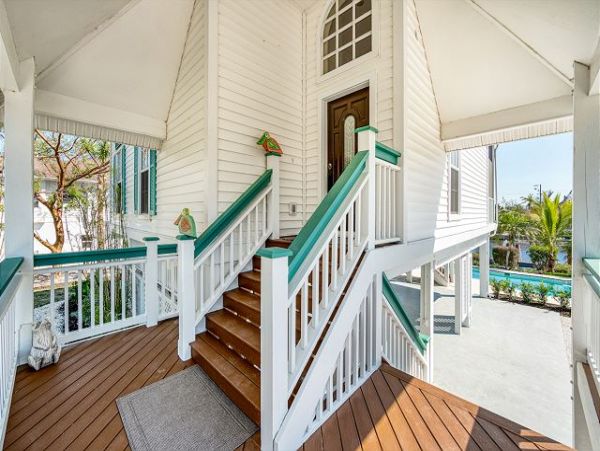 Beautiful Best Luxury Vacation Pool Home Sleeps Four Bedroom
