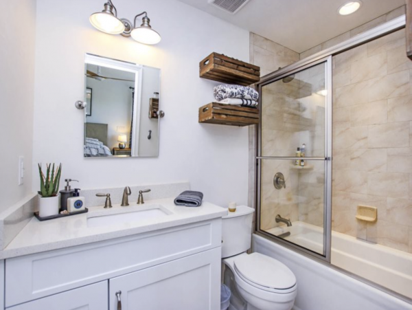 Charming Vacation Home in Sanibel Three Bedroom