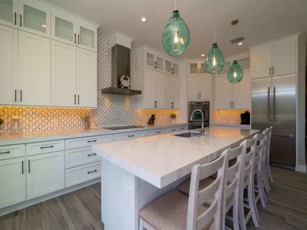 Brand New Beach Vacation Home Seven Bedroom Walk to Beach