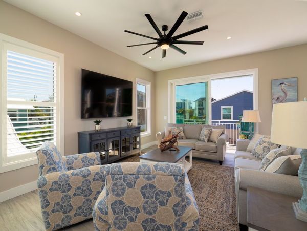 Brand New Beach Vacation Home Seven Bedroom Walk to Beach