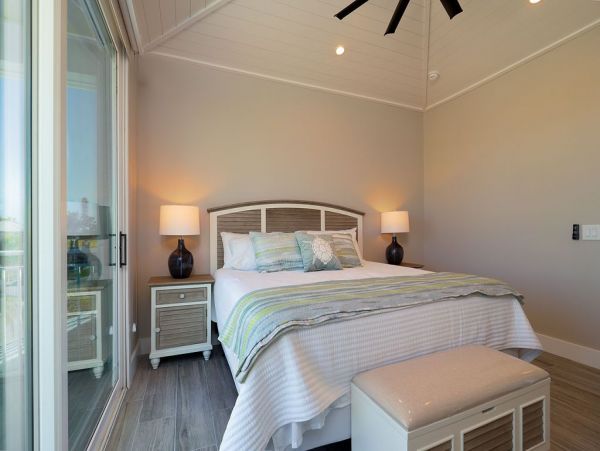 Brand New Beach Vacation Home Seven Bedroom Walk to Beach