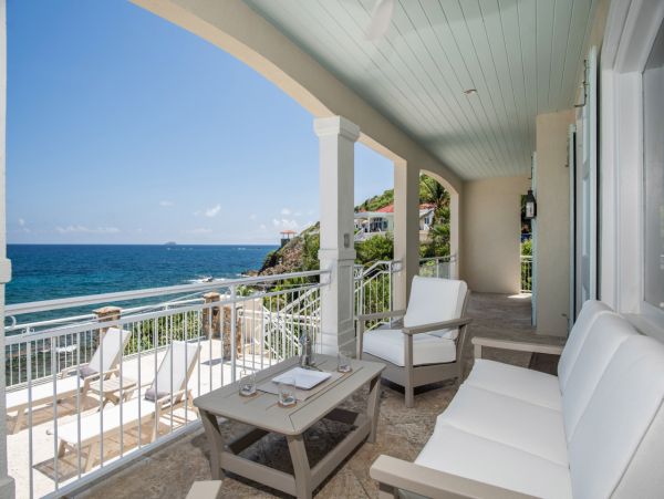 Oceanfront St. Thomas Vacation Home