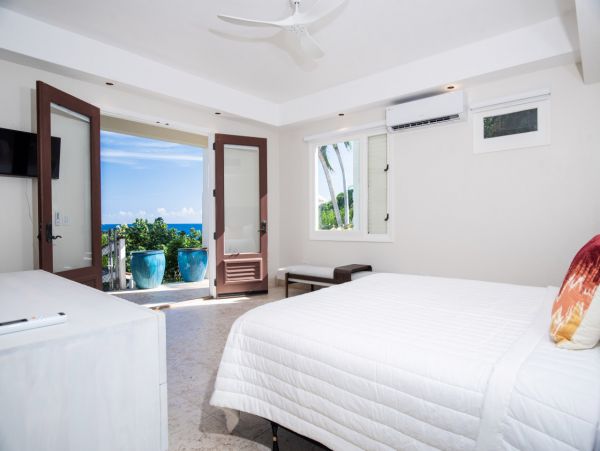 Oceanfront St. Thomas Vacation Home