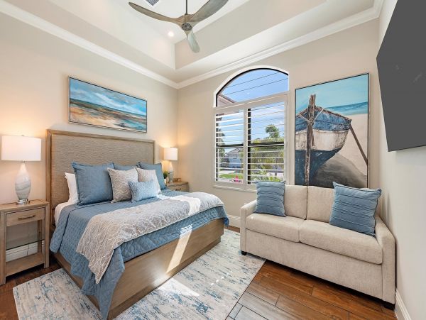 Gorgeous Marco Luxury Vacation Pool Home