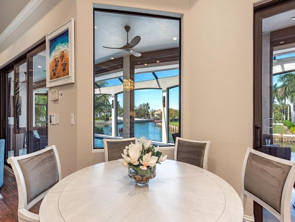Gorgeous Marco Luxury Vacation Pool Home