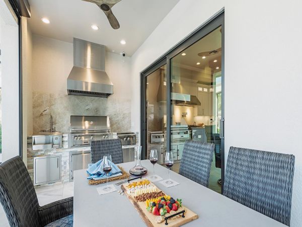 Gorgeous Marco Luxury Vacation Pool Home