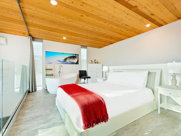Luxurious San Diego Getaway with Great Amenities