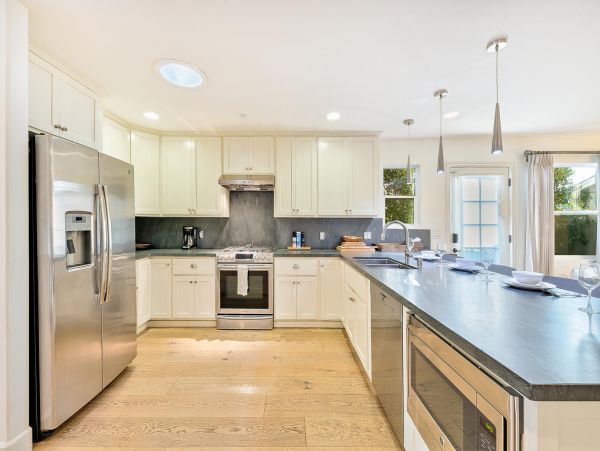 Luxurious San Diego Getaway with Great Amenities