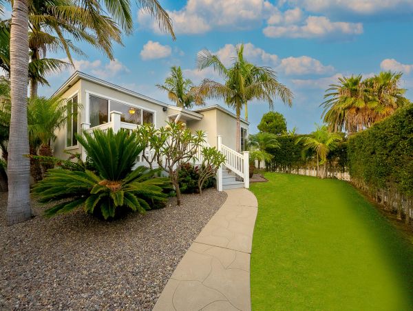 Luxurious San Diego Getaway with Great Amenities