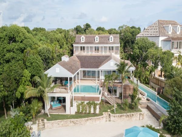 Elegant 8 Bedroom Perfect Getaway in Bahamas