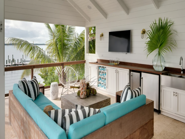 Elegant 8 Bedroom Perfect Getaway in Bahamas