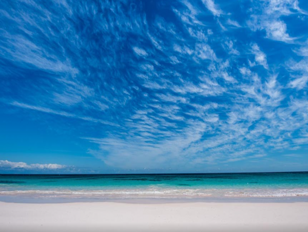 Beachfront Luxury Vacation Rental in Bahamas